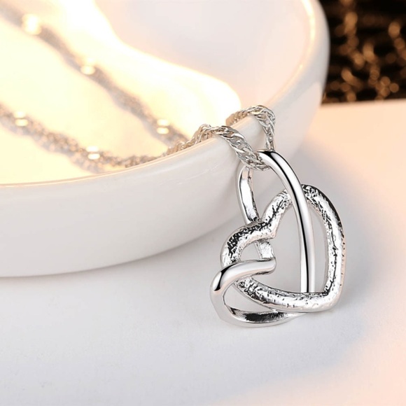 *ADAH* Silver Double Heart Fashion Necklace - Picture 4 of 4